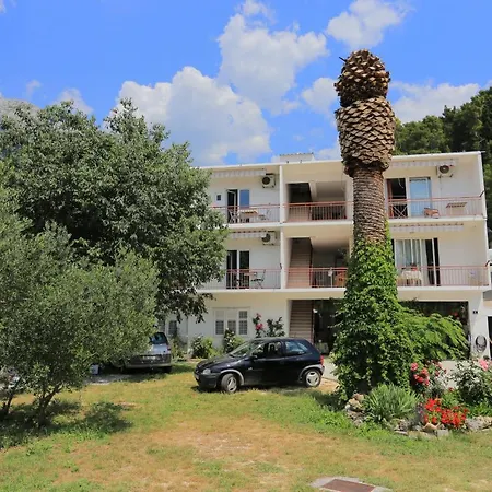 6695e Apartment