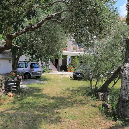 Apartment 6695e *