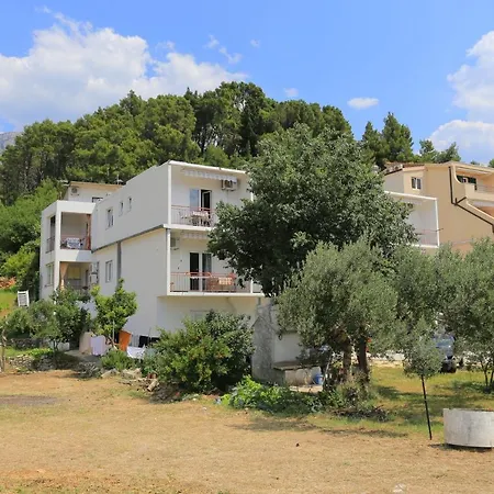 6695e Apartment