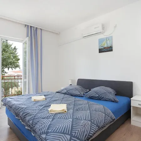 Apartment 6695e *